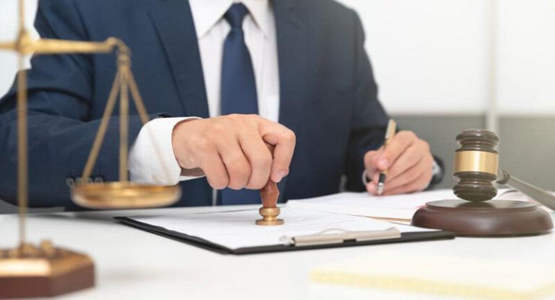 Penerima dan Administrator